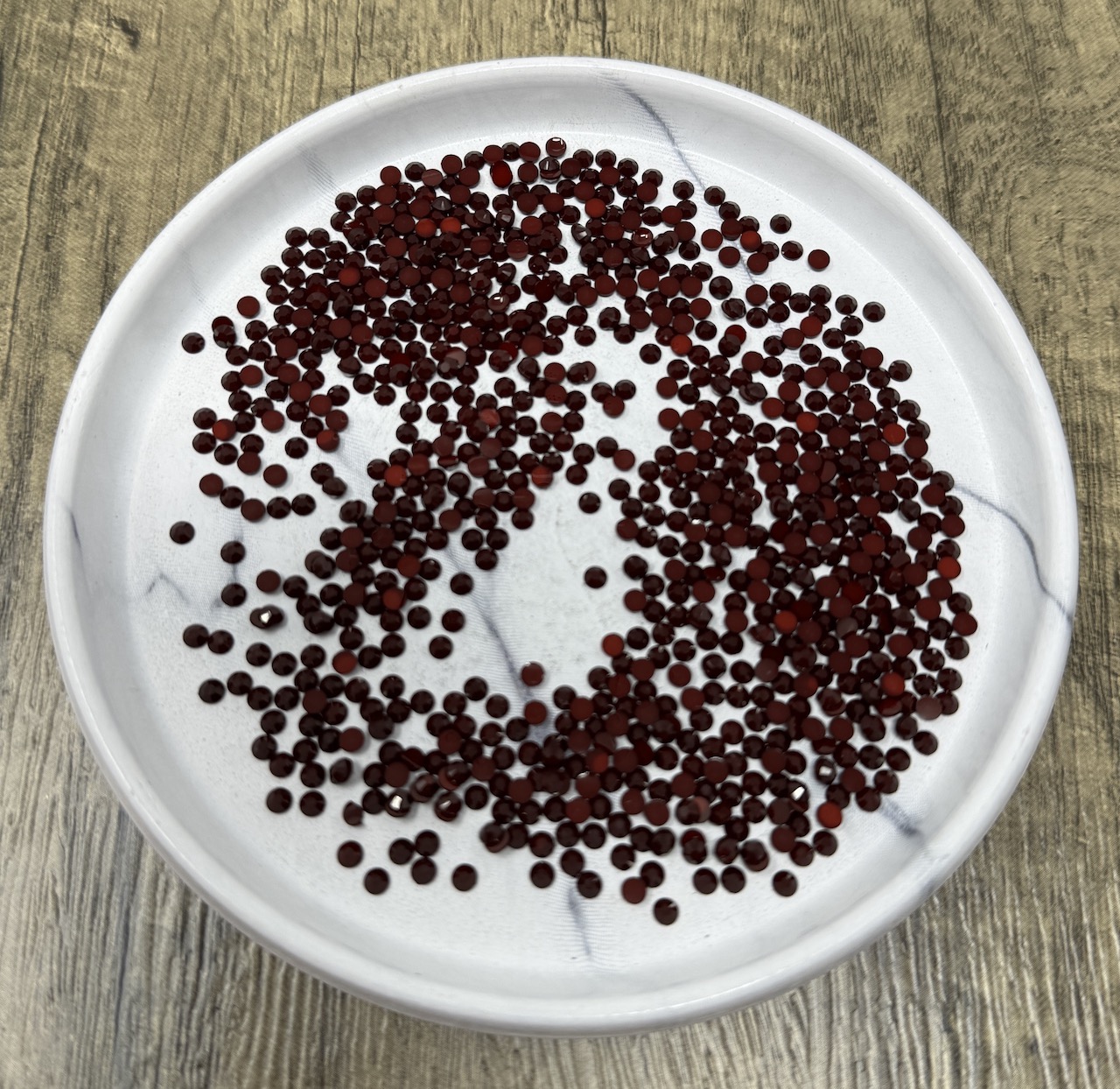 Burgundy 3MM Flatback Resin Jelly Rhinestones