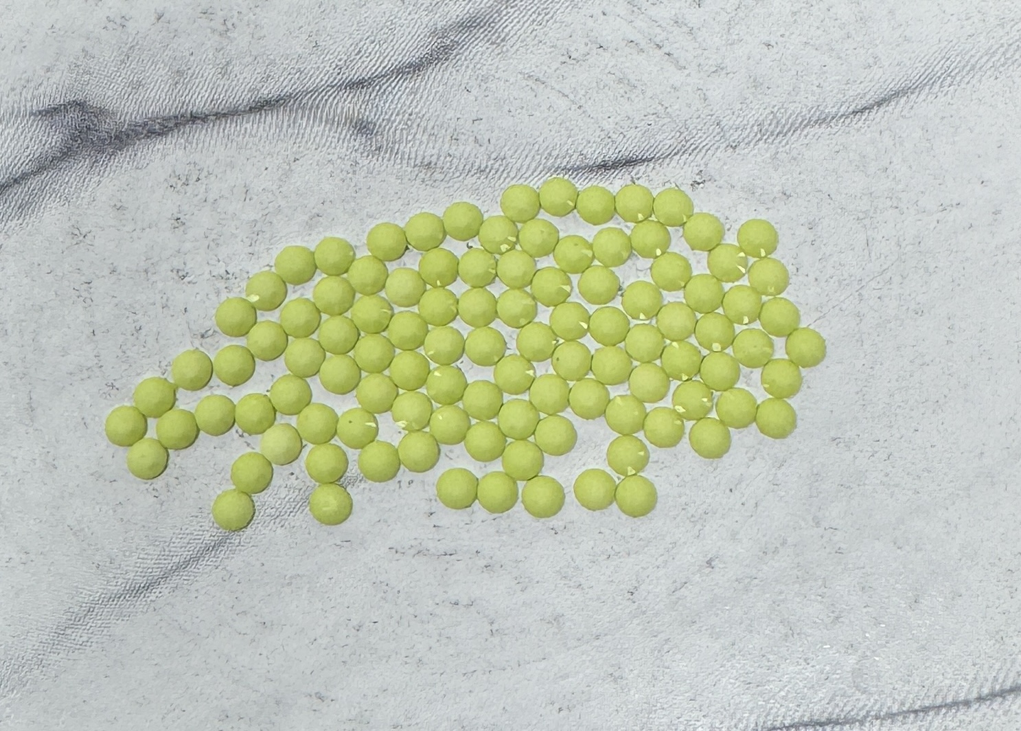 Lt. Peridot 3MM Flatback Resin Jelly Rhinestones