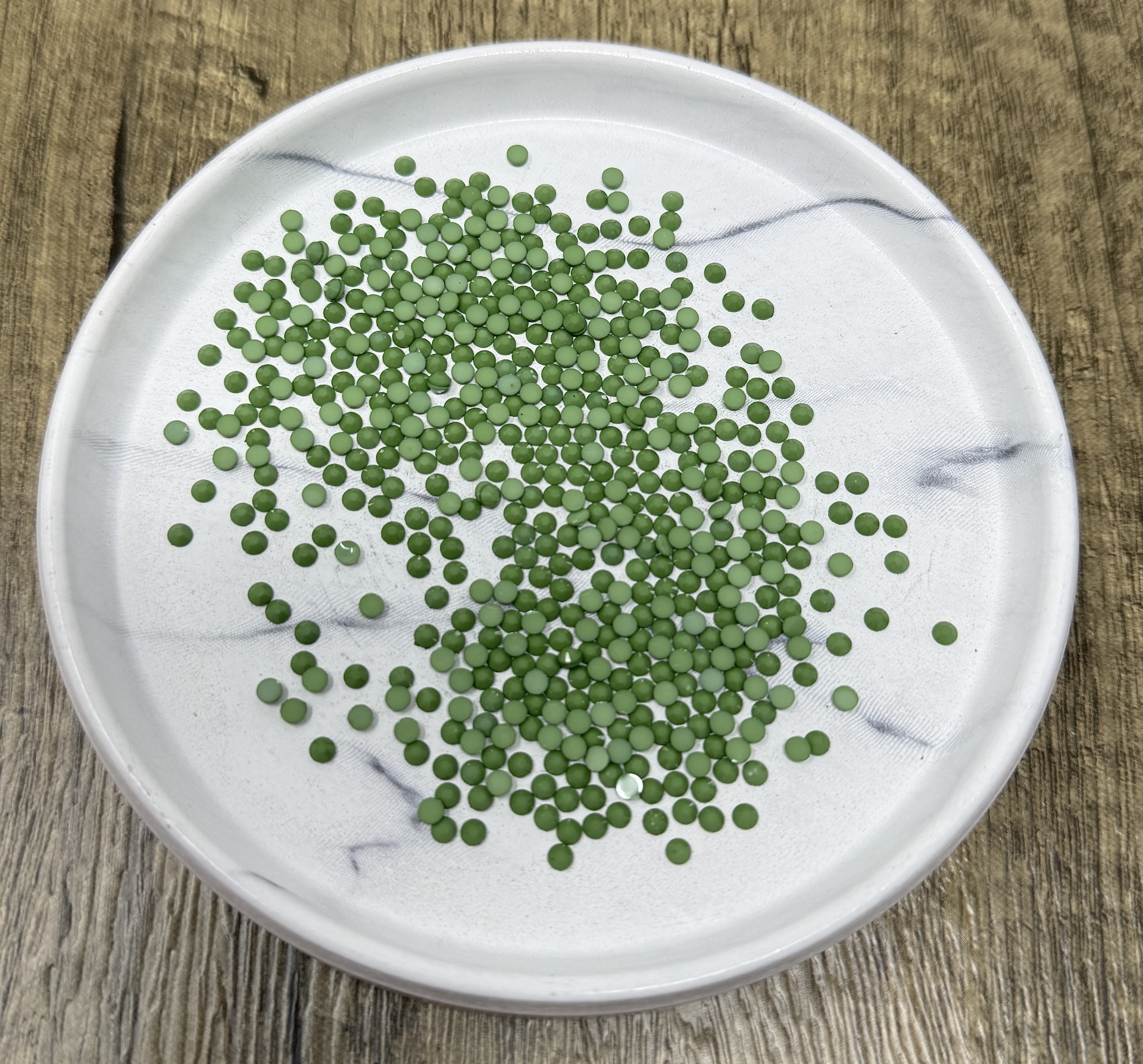 Olivine 3MM Flatback Resin Jelly Rhinestones