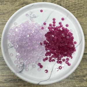 Lt Purple to Fuchsia – 5MM Flat Back UV Color To Color Resin Rhinestones