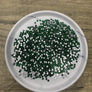 SS10 Flat Back Emerald Rhinestones