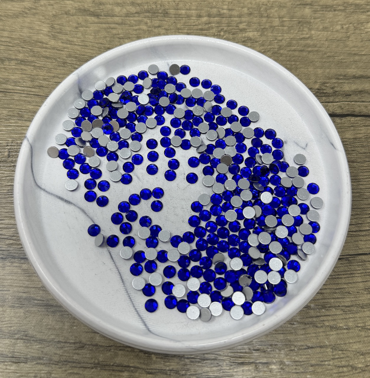 SS20 Flat Back Glass Rhinestones -Royal Blue